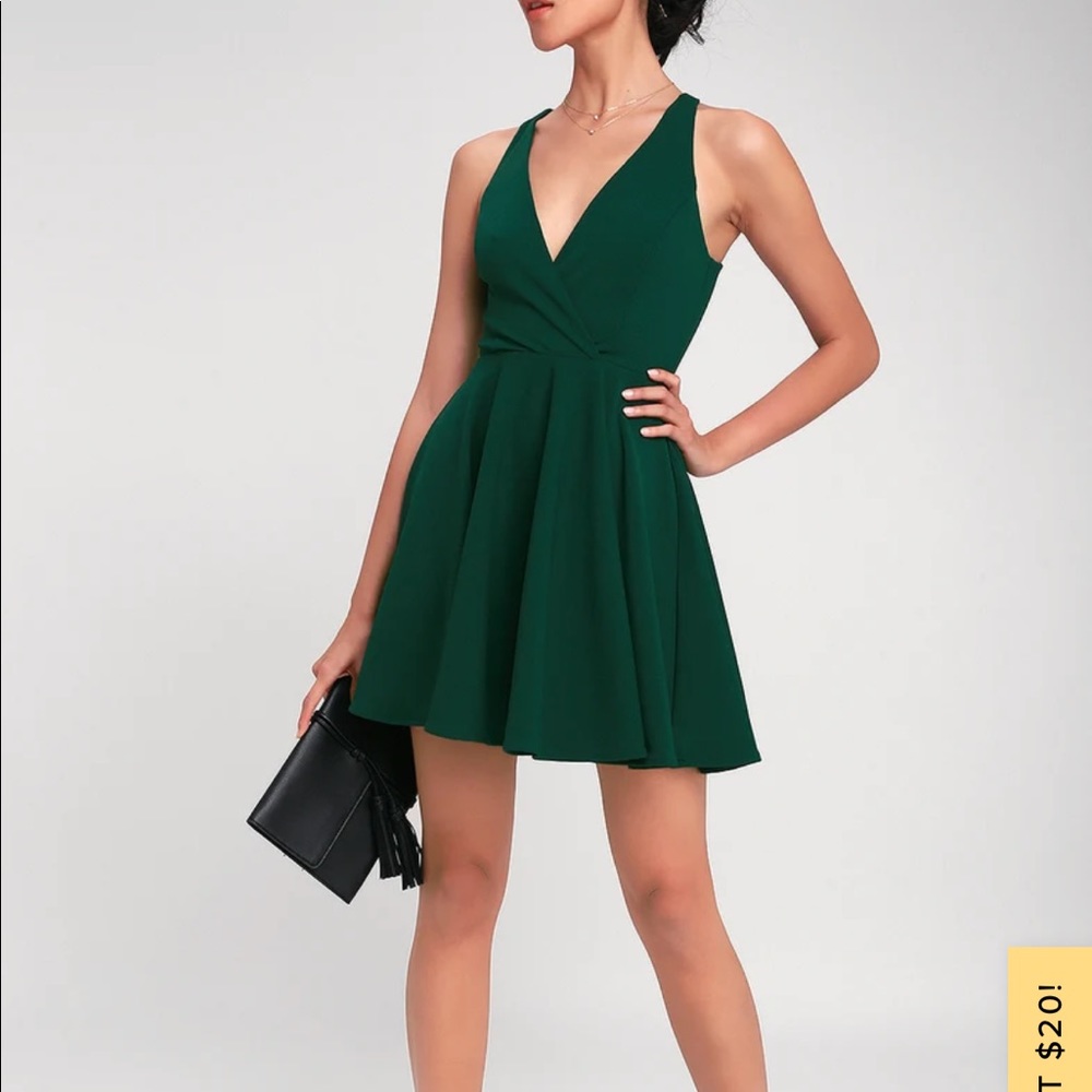 Lulus dark green twist back dress size medium